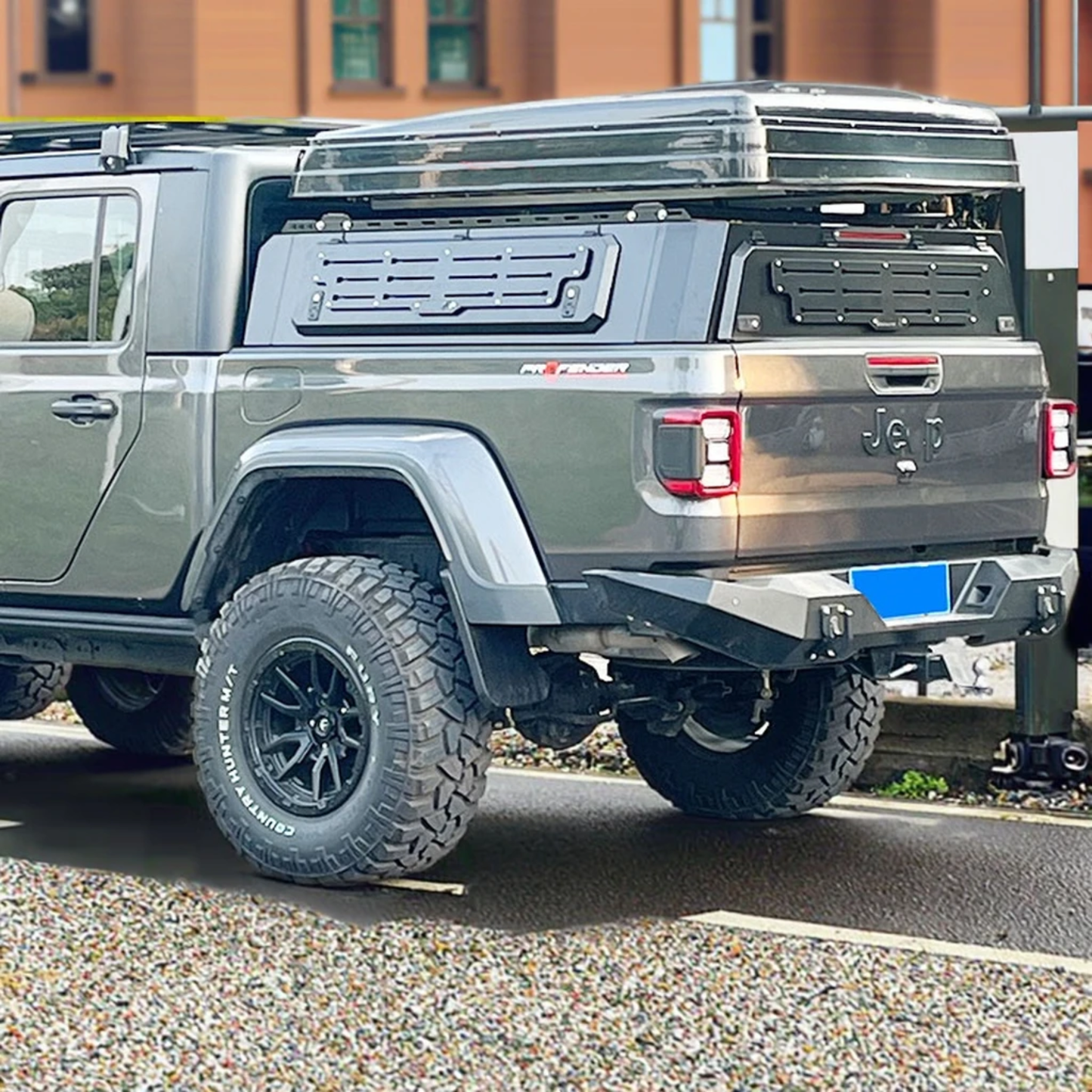 Low profile Ute tub Canopy